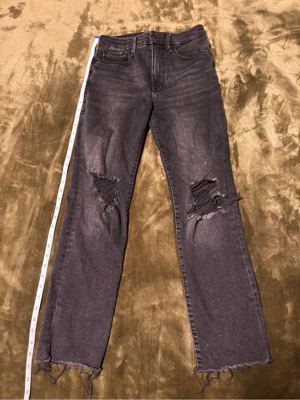 Good American Black Distressed Straight-Leg Jeans
